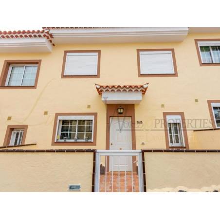 Sprzedaż - Nieruchomości - Dom / Apartament - Calle Tinguafaya 1