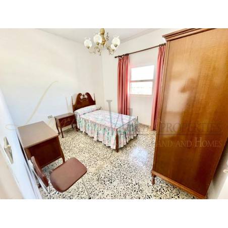 Sprzedaż - Nieruchomości - Dom / Apartament - Tejina de Isora 1